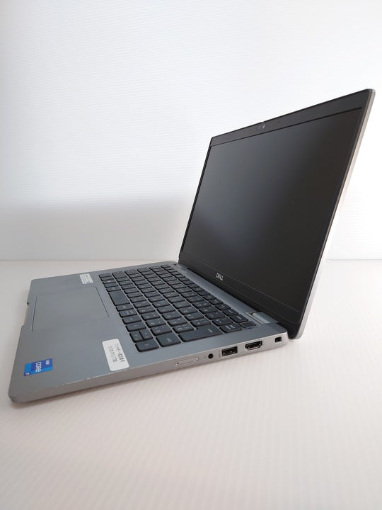 DELL LATITUDE 5320 Core i7-1185G7 / 16GB / SSD 512GB / 13.3インチタッチ対応 / Wi-Fi・Bluetooth / カメラ搭載