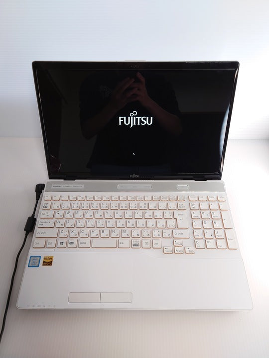 Fujitsu FMVWC2A37W(Win10Home) Core i7-8550U / 16GB / SSD 256GB + HDD 1TB / DVDマルチ / Wi-Fi・Bluetooth対応