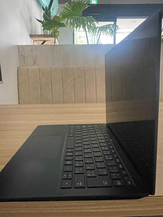 Microsoft Surface Laptop 3 Core i5-1035G7 / 16GB / SSD 256GB / 13.5インチ / タッチ・カメラ付