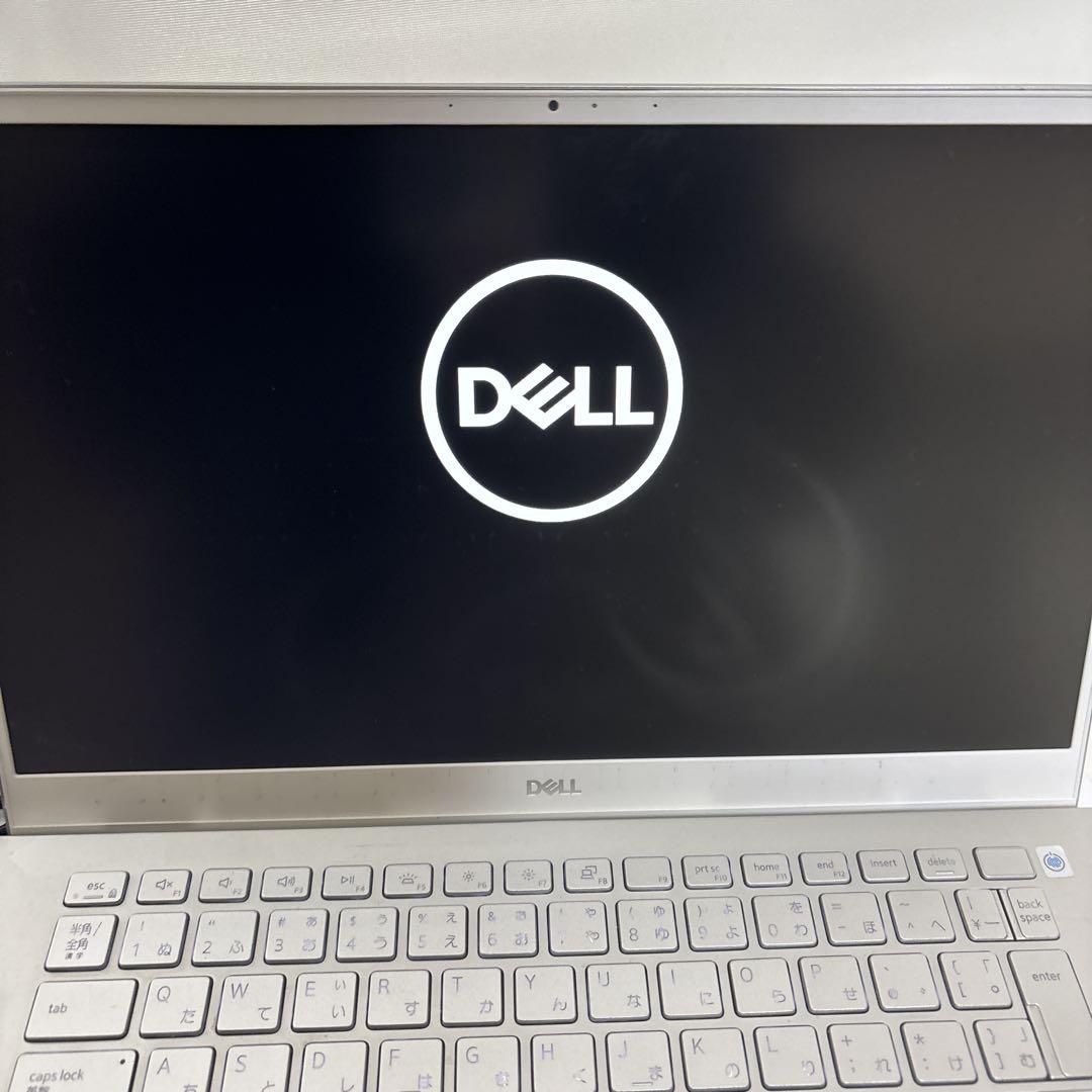 DELL Inspiron 5402 Core i5-1135G7 / 8GB / 14インチ / カメラ付 / BIOS確認済