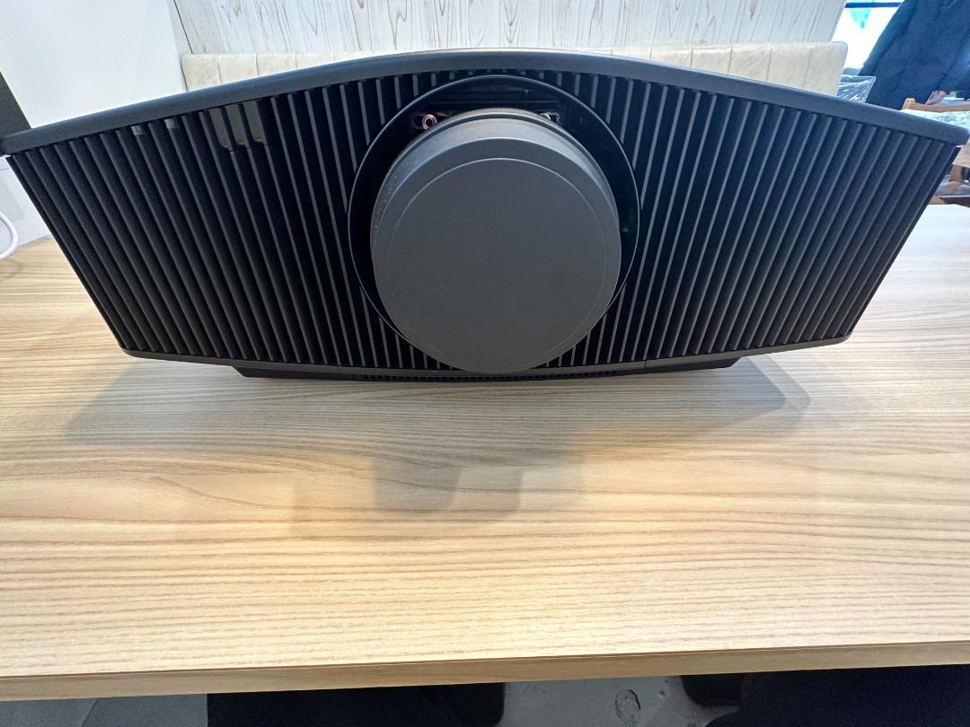 SONY ビデオプロジェクター VPL-VW875
