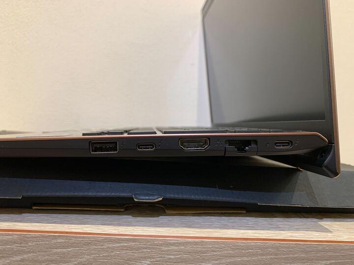 VAIO VJS12590311T SX12(Win11Pro) Core i5-1240P / 16GB / SSD 256GB / 12.5インチ / カメラ付 / 箱あり
