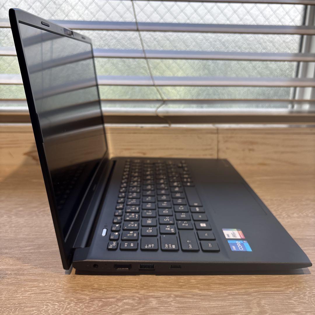 dynabook W6SZMV7FBL Core i7-1255U / 16GB / SSD 512GB / 13.3インチ / ガイド付