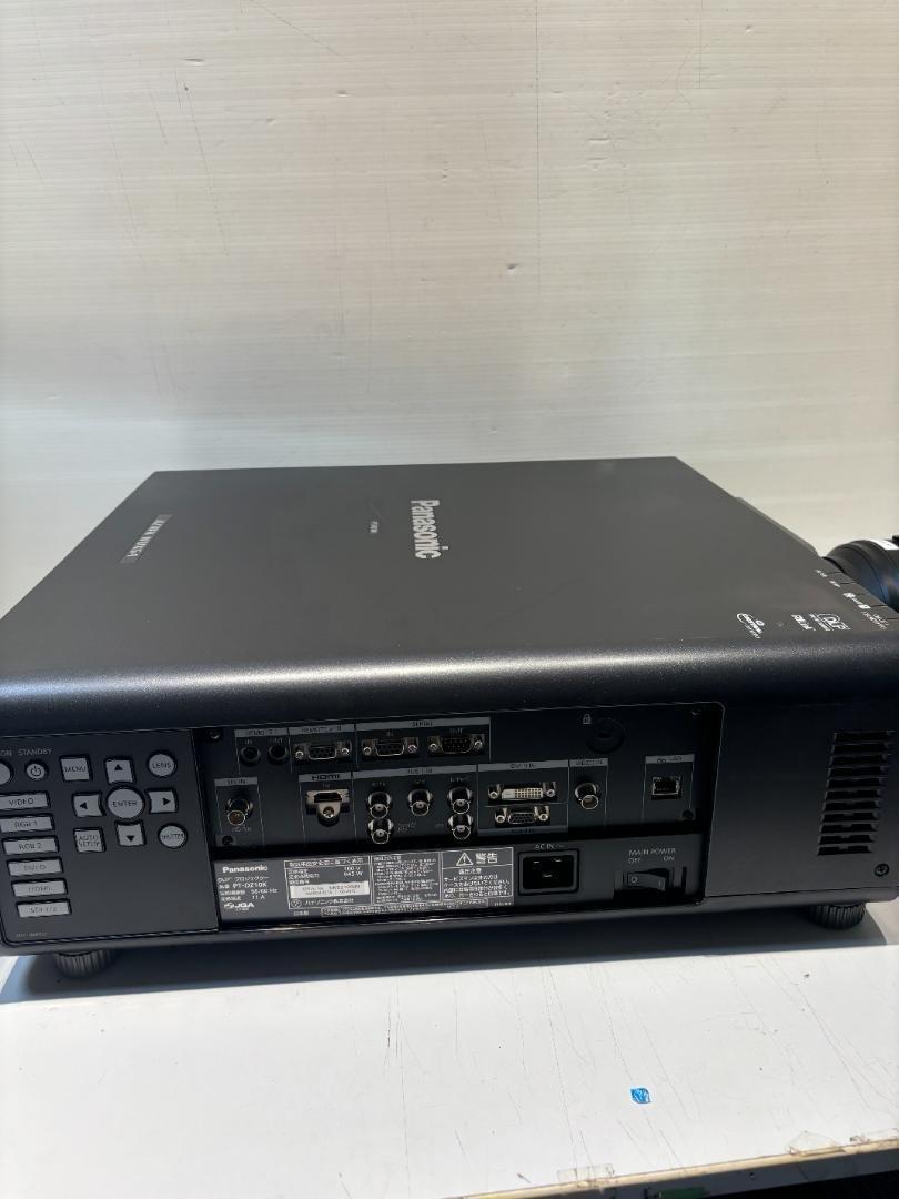 Panasonic PT-DZ870LK 中古 業務用プロジェクター / 8500lm / WUXGA / DLP方式 / ズームレンズET-DLE085付