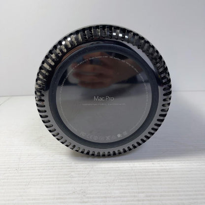 Apple Mac Pro Xeon E5/メモリ32GB/SSD512GB