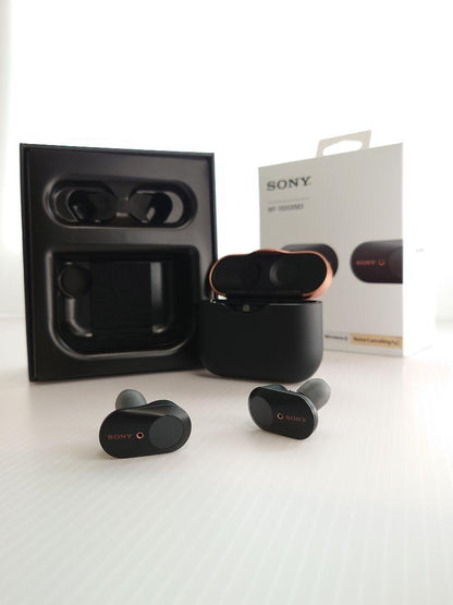 SONY WF-1000XM3  ブラック / ノイズキャンセリング / Bluetoothワイヤレス / 純正ケース・箱付き