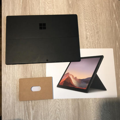 Microsoft Surface Pro7 Win10 Core i5-1.1GHz(1035G4)/8GB/SSD256GB/12.3インチ/Webカメラ [訳あり品]